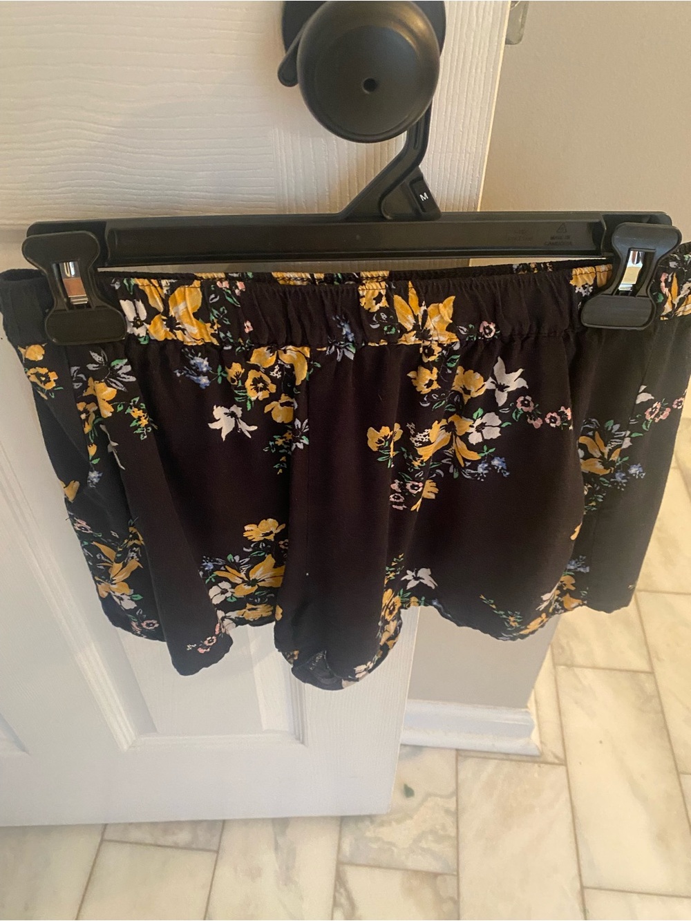 H&M Black Floral Elastic-Waist Skort with Yellow Accent